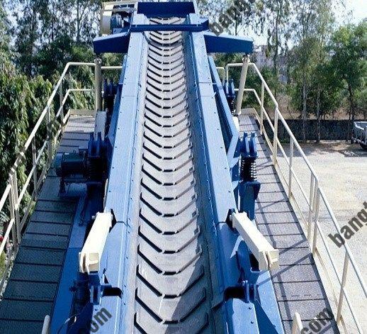 5b520057ee22aa62acfdff2c53da492b